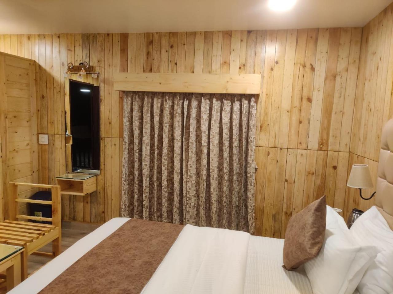 The Mountain Shades Resort Madikeri Buitenkant foto