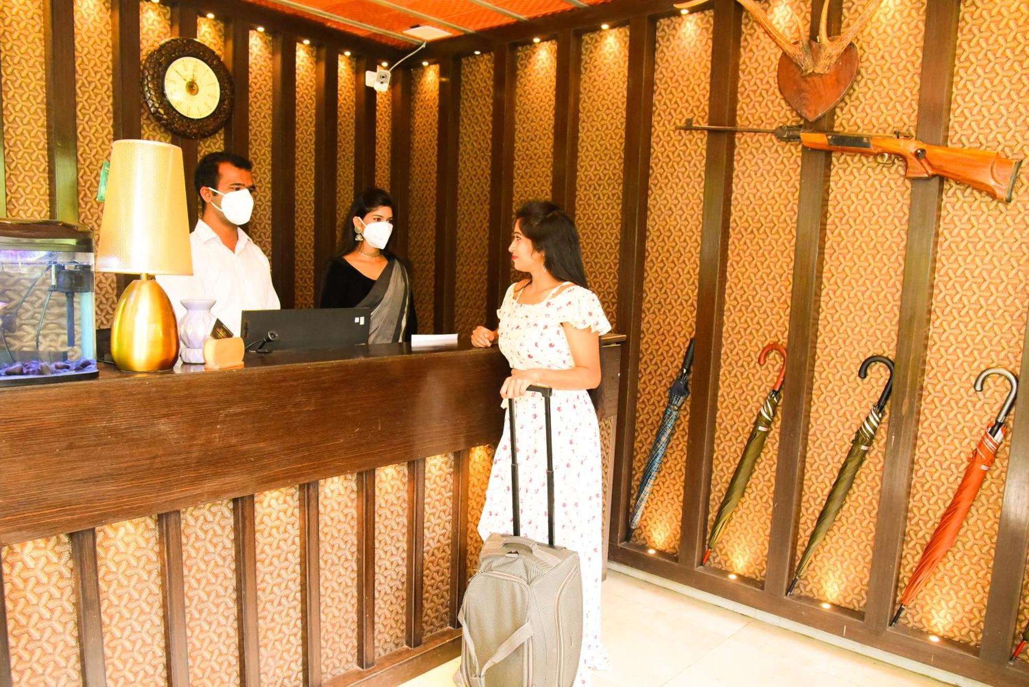 The Mountain Shades Resort Madikeri Buitenkant foto